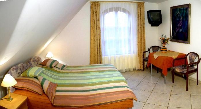 Hotel-Pension Residenz Balatonakali Quarto foto